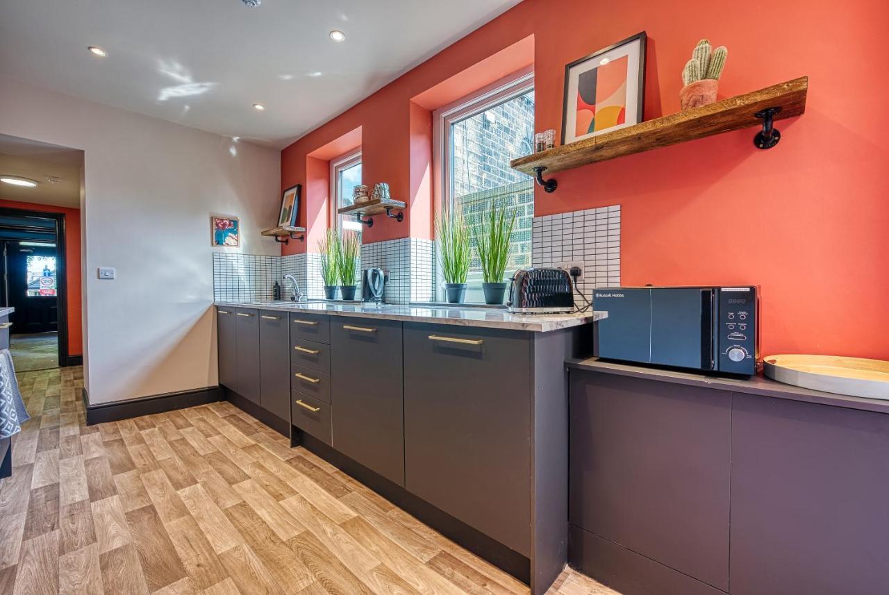 New! Unique Keighley Rooms - Perfect For Business Экстерьер фото